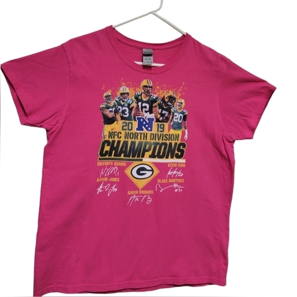 Gildan Tops - Green Bay Packers bright pink 2019 NFC North Championship Tee size large.